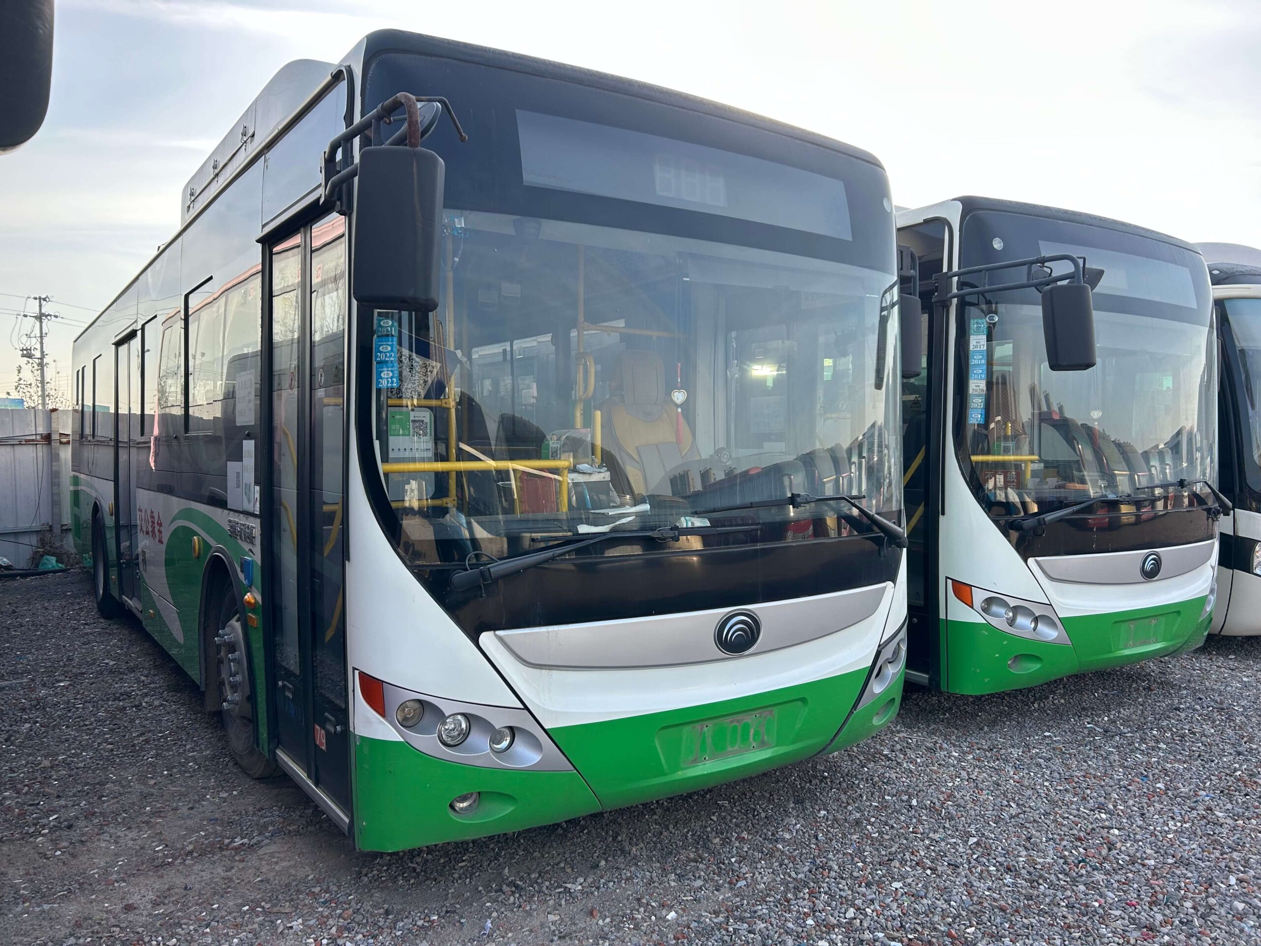 公交车01