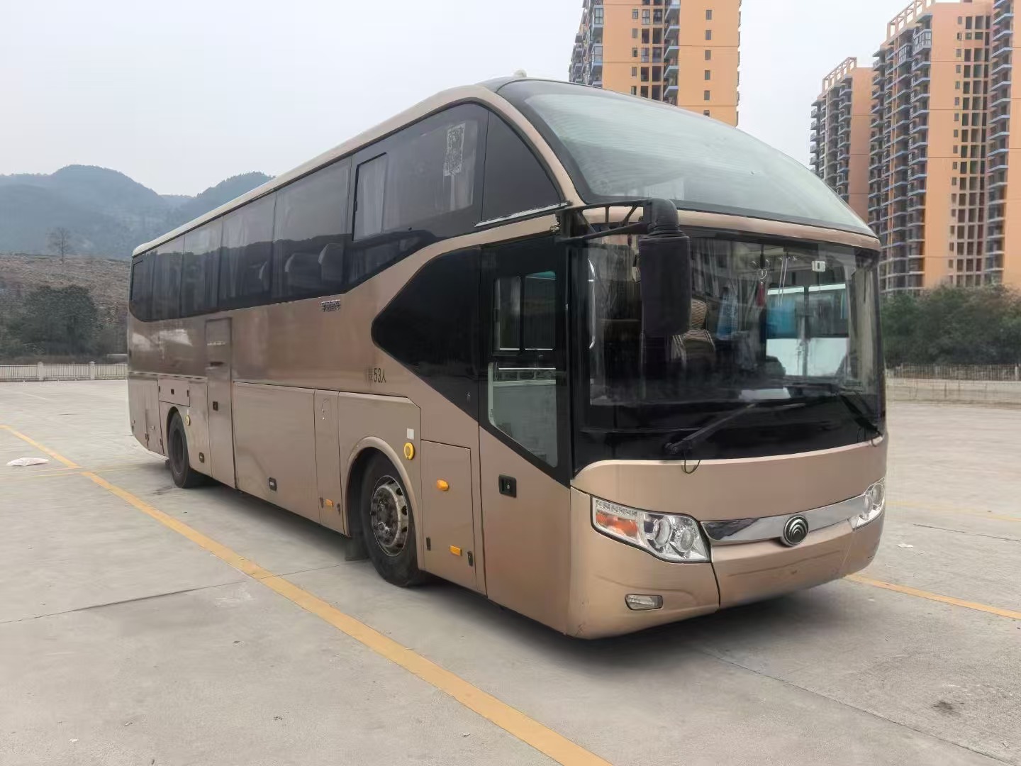 宇通6127