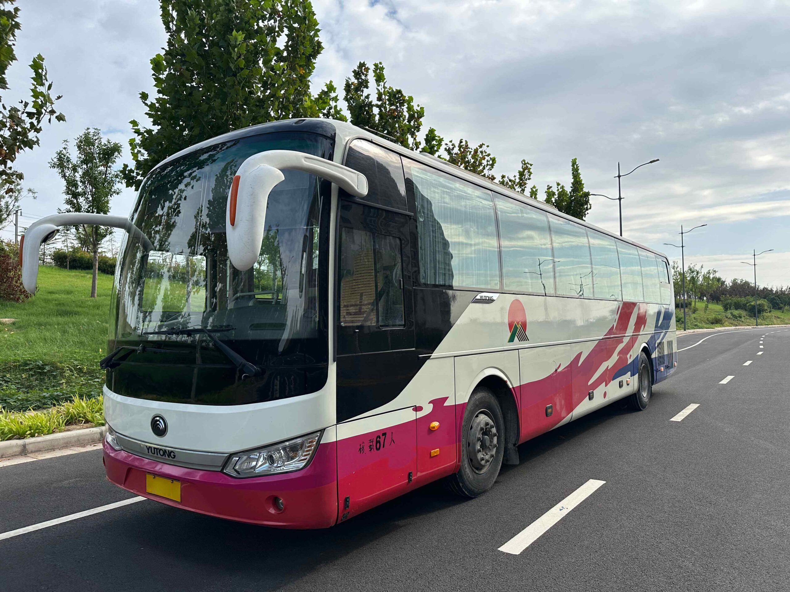 Used Yutong Bus ZK6125 67 Seats Used Passenger Bus Left Hand2