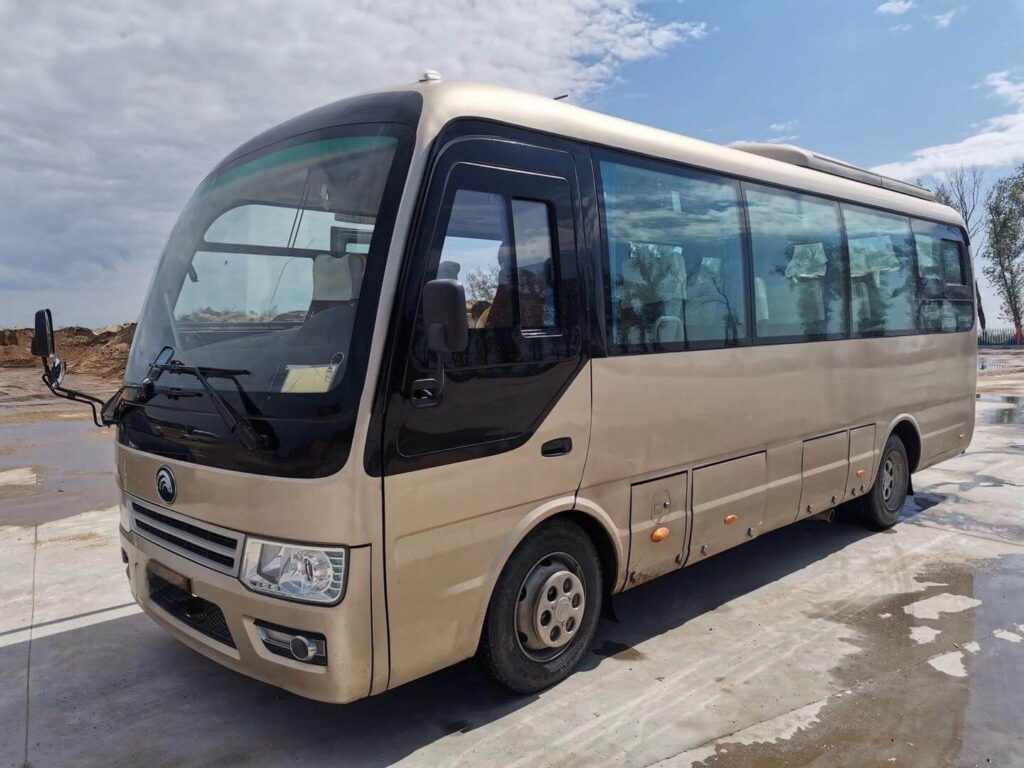 Used Yutong Bus ZK6729D51 27 Seats (2)