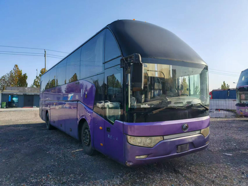 Used ZK6122H9 Yutong Tourist Coach Buses for travel 1