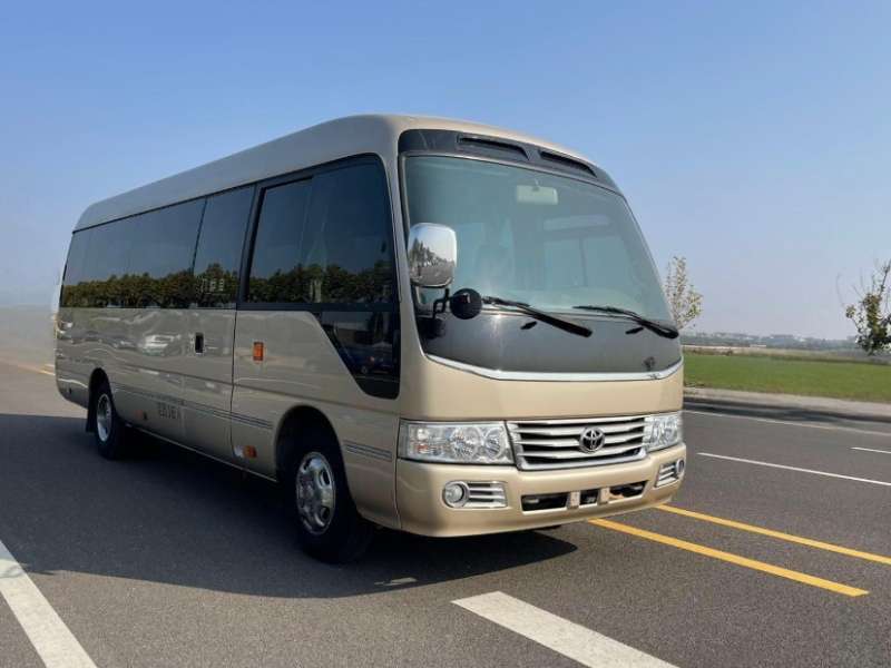 Used Toyota Coaster For Budget Friendly Travel Solutions (1)