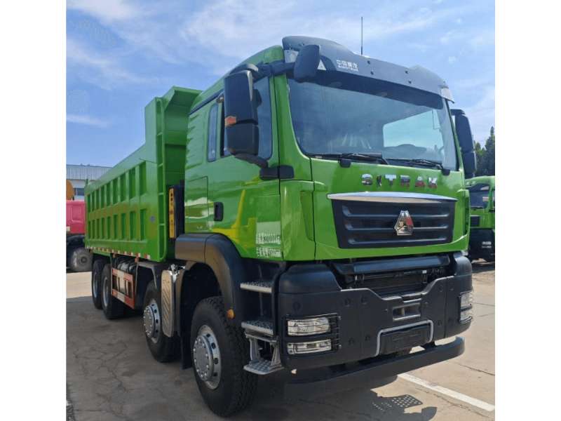 How To Choose The Right Used Dump Truck For Your Needs (1)