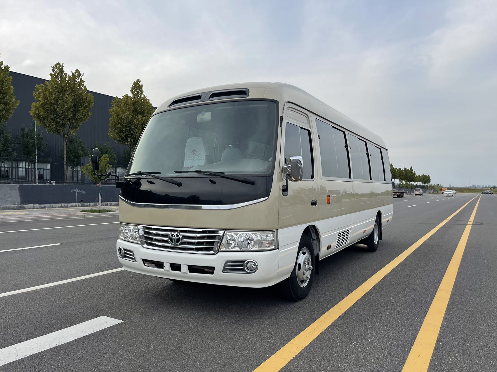 29 Seater Bus Kenya